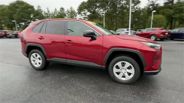 2024 toyota rav4 le