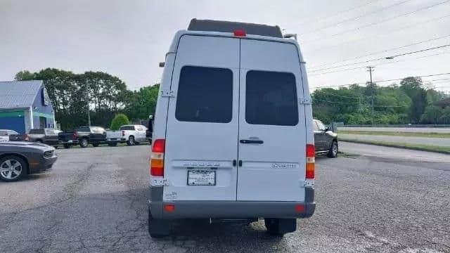 2006 dodge sprinter 2500 passenger high ceiling 140 w.b. van 3d in shelbyville, kentucky