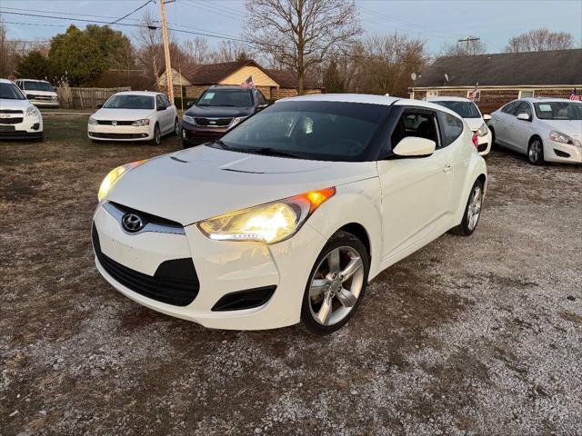 2013 hyundai veloster base