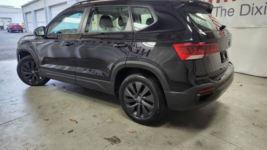 2022 volkswagen taos s