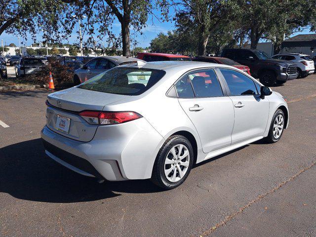2022 toyota corolla le