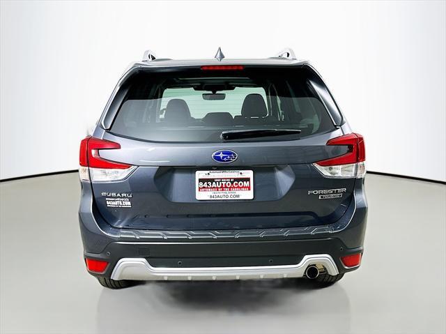 2022 subaru forester touring