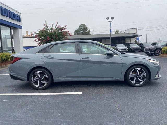 2022 hyundai elantra limited