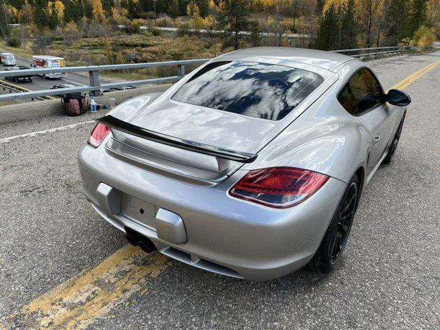 2012 porsche cayman r