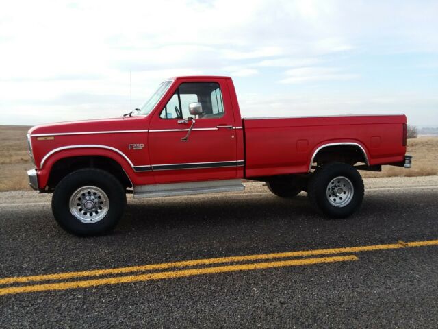 1984 ford f-250 4x4 international diesel