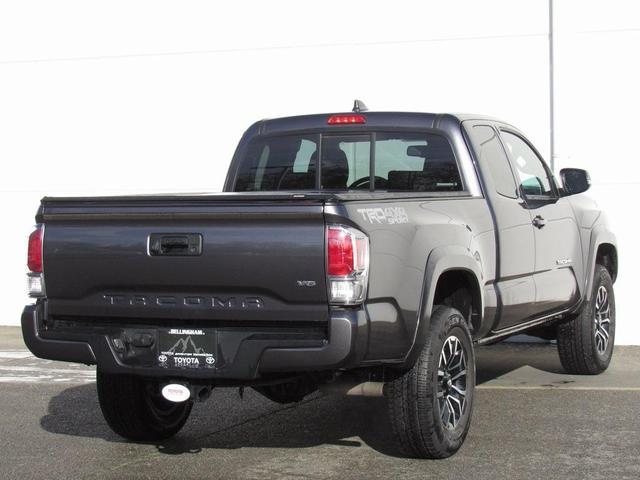 2022 toyota tacoma trd sport