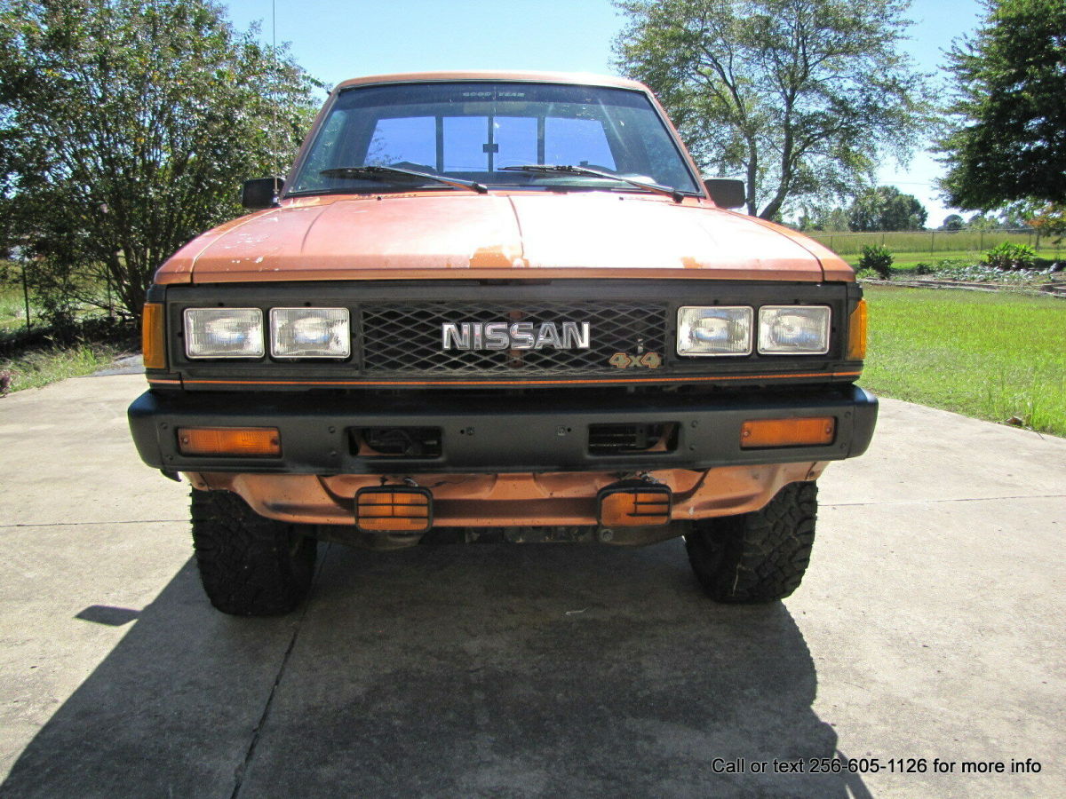 nice 720 4x4 @138k actual miles@ very dependable rare truck !!w@w