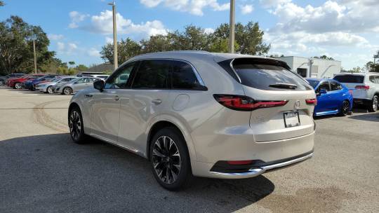 2025 Mazda CX-90