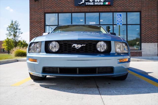 2005 ford mustang gt