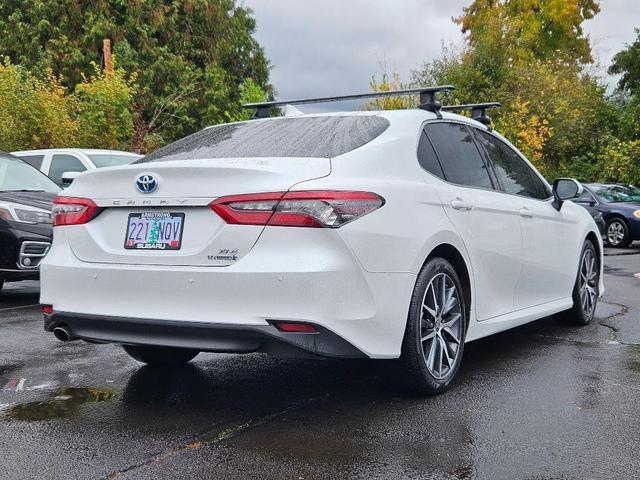 2022 toyota camry hybrid xle
