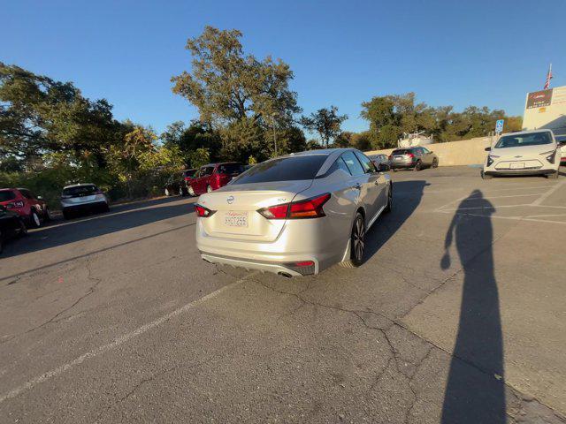 2020 nissan altima 2.5 sv