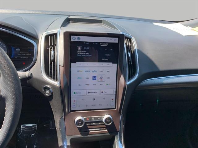2021 ford edge st