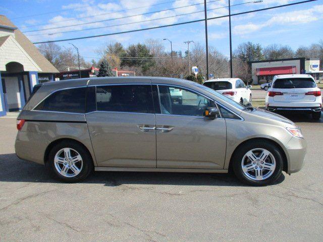 2011 honda odyssey touring touring 4dr mini-van for sale in burlington, vermont