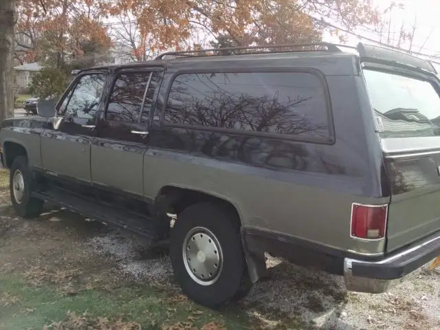1989 chevrolet suburban siverado 2500 4x4