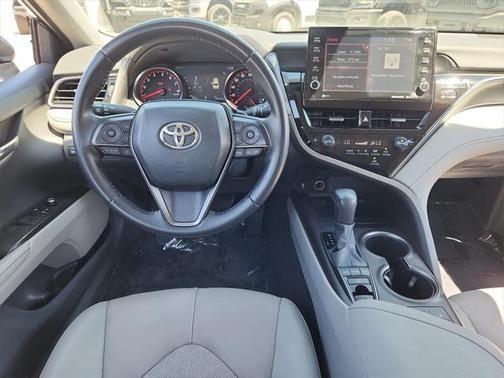 2023 toyota camry