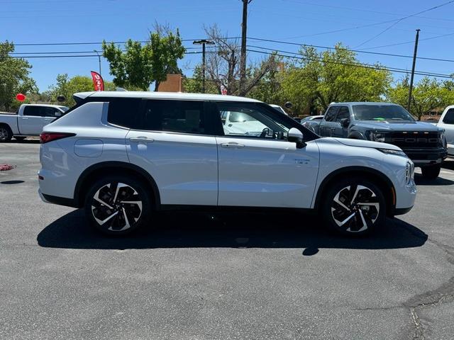 2023 mitsubishi outlander phev se