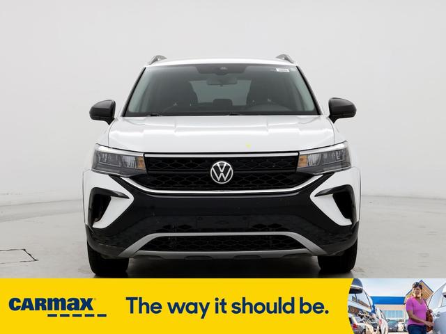 2022 volkswagen taos s