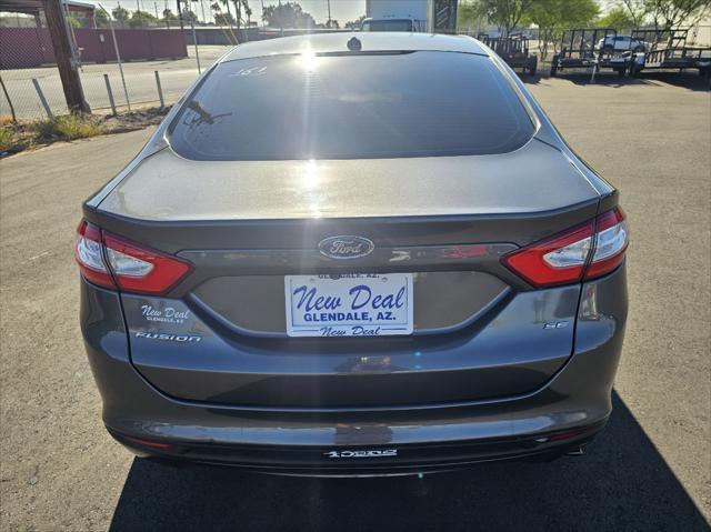2015 ford fusion se