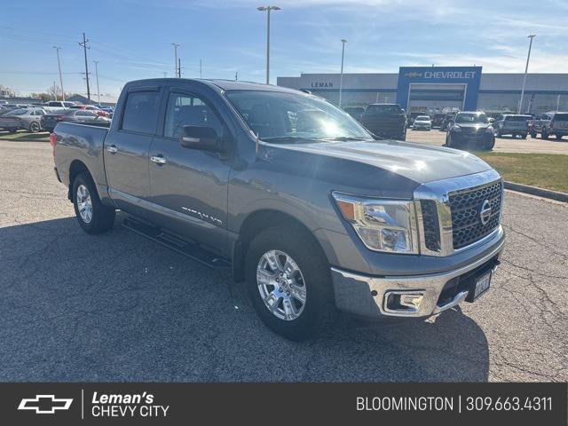 2018 nissan titan sv