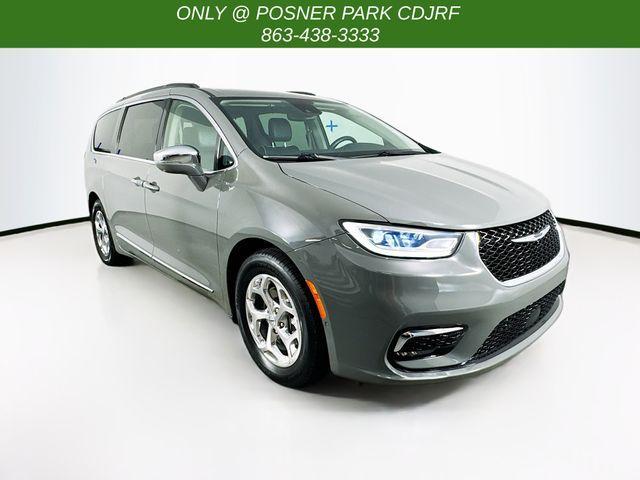 2022 chrysler pacifica limited