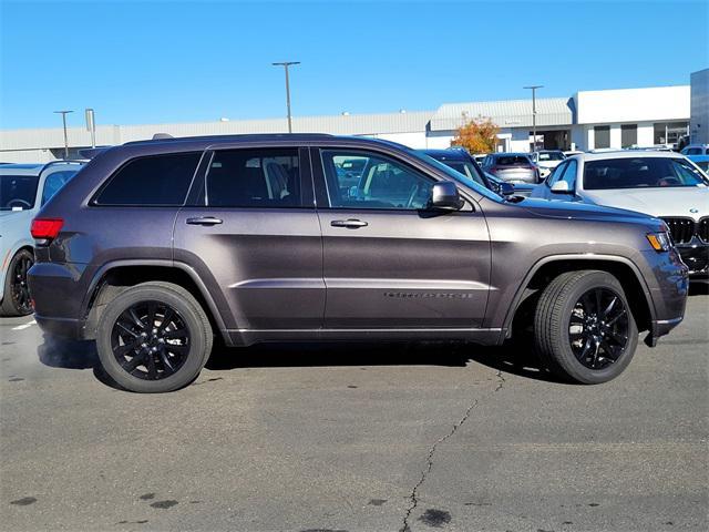 2019 jeep grand cherokee altitude