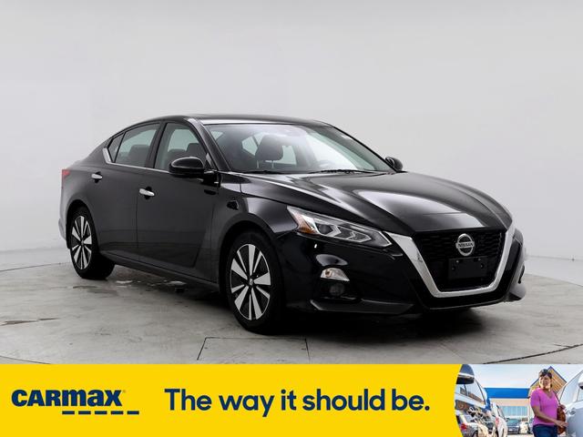 2022 nissan altima sl