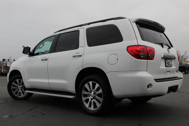2015 toyota sequoia limited