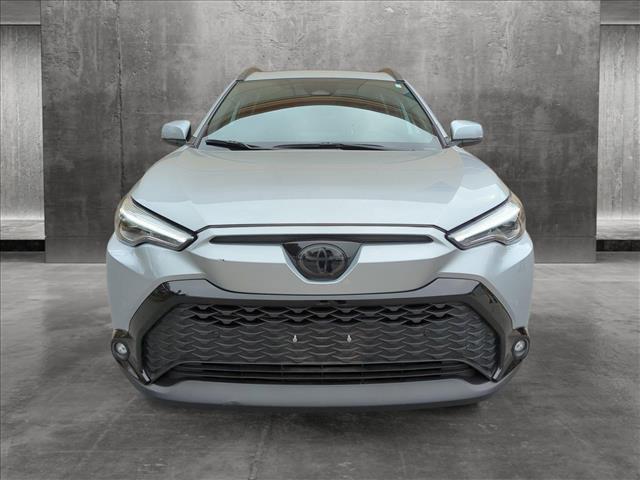 2023 toyota corolla hybrid se