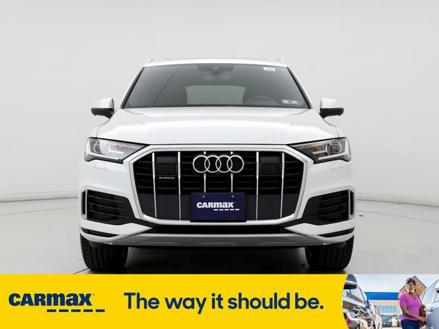 2022 audi q7 premium plus