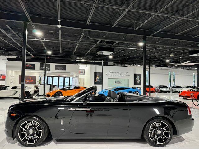 2019 rolls-royce dawn black badge