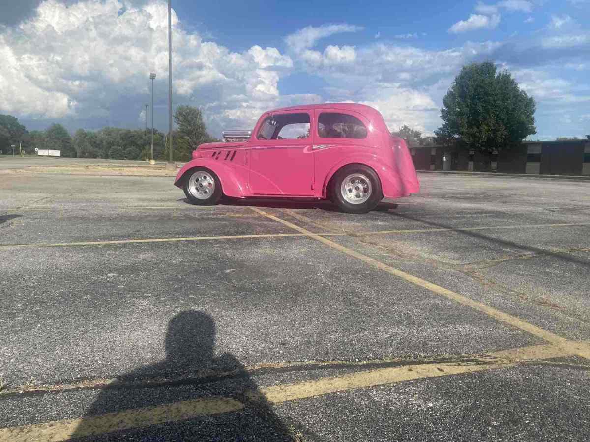 1948 ford anglia coupe red rwd automatic