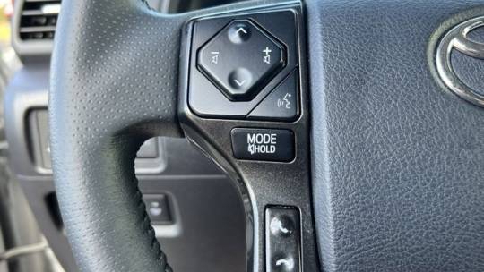 2024 toyota 4runner trd off-road
