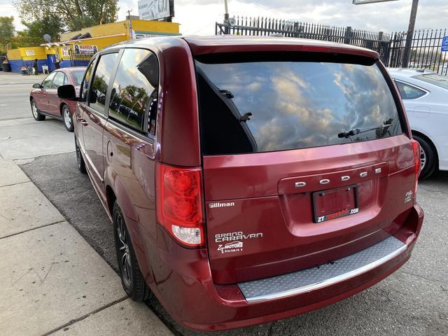 2015 dodge grand caravan r/t