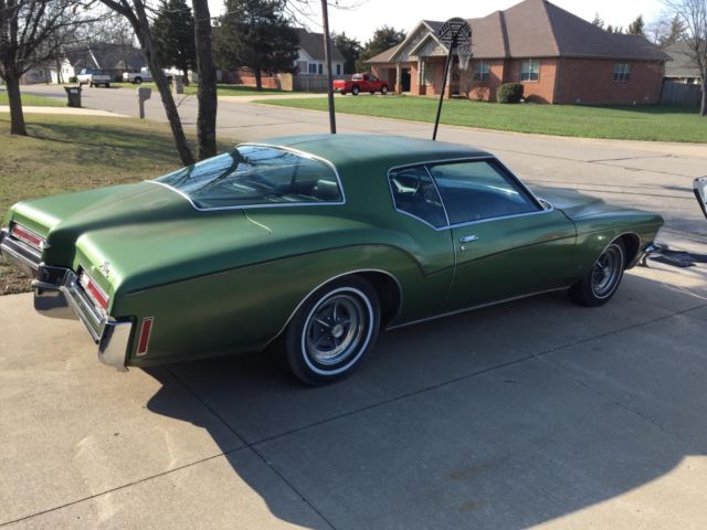 buick riviera boat tail - nice interior - stock - 80,xxx miles 455 big block