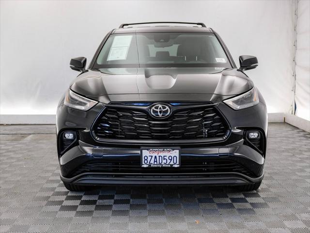 2022 toyota highlander le