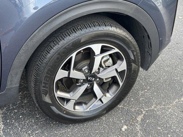 2022 kia sportage lx