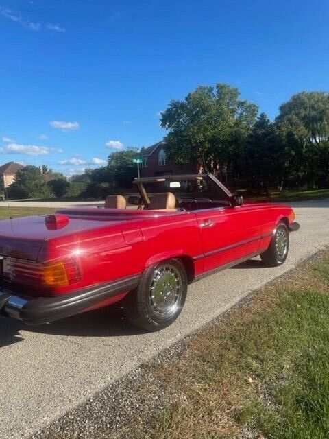 all original, mirror like paint, includes hard top, a dream to drive ***lqqk