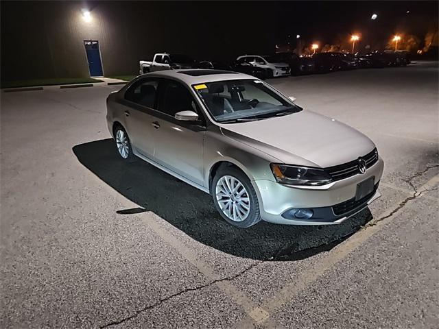 2014 volkswagen jetta auto sel