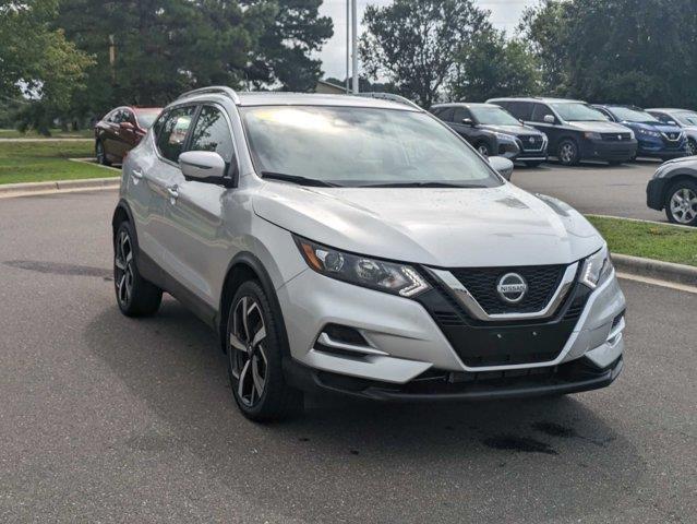 2022 nissan rogue sport sl