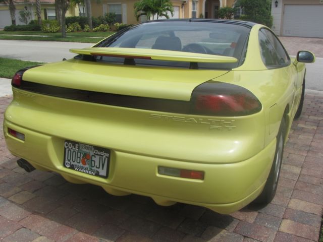 1994 yellow dodge stealth r/t