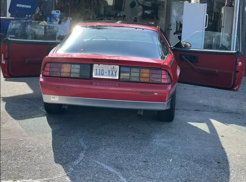 1987 chevrolet camaro v8 16v rwd hatchback 68,500 miles
