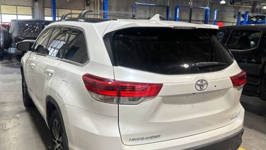2017 Toyota Highlander