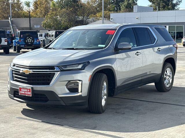 2023 chevrolet traverse ls