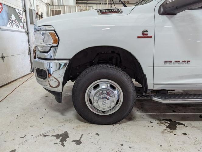 2023 ram 3500 big horn in bar nunn, wyoming