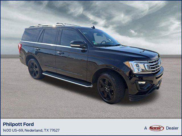 2021 ford expedition xlt