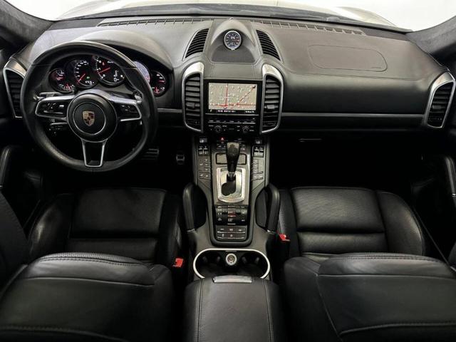 2016 porsche cayenne turbo