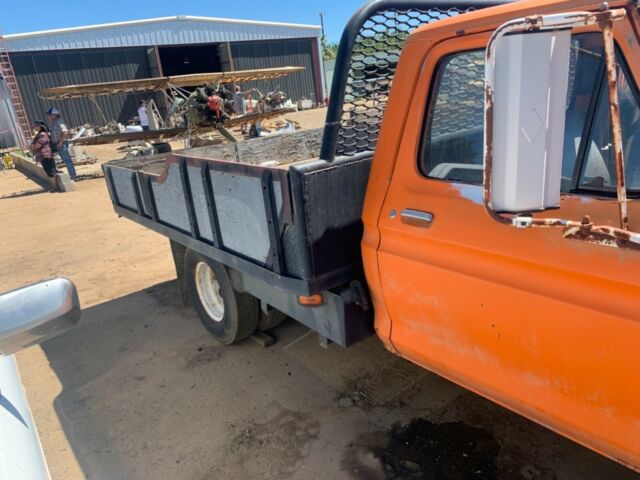 1978 ford f-350 hydraulic lift flatbed