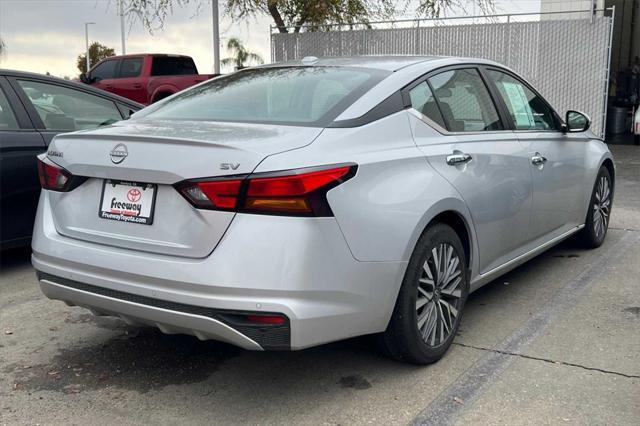 2023 nissan altima 2.5 sv