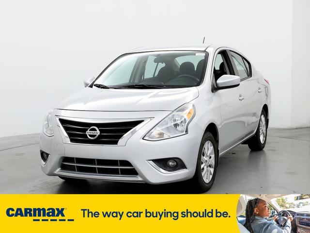 2018 nissan versa sv