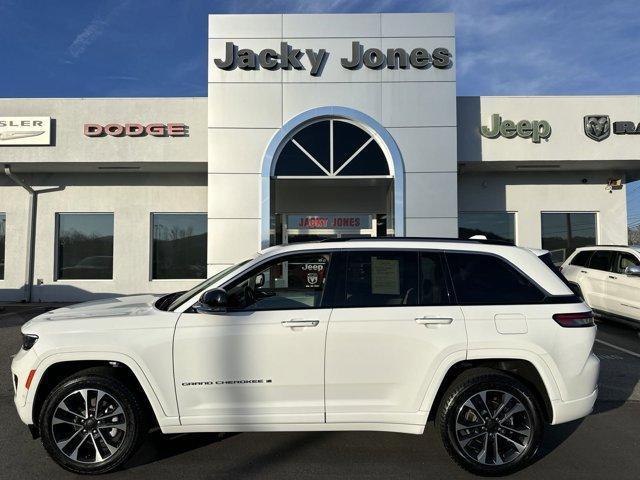 2022 jeep grand cherokee overland